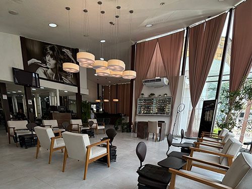 salao de beleza e estetica no morumbi interna manicures